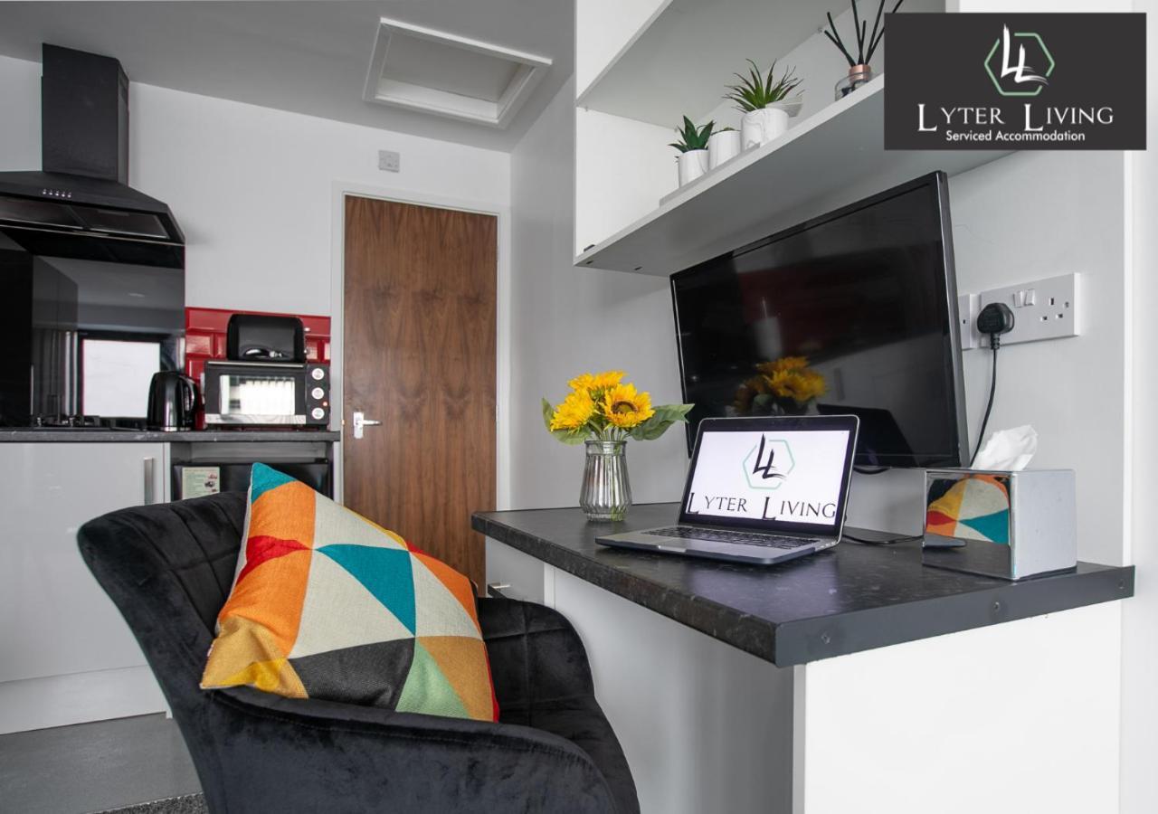 Studio Apartments By Lyter Living Desks & Wifi - Monthly Stays Available Leicester Eksteriør billede